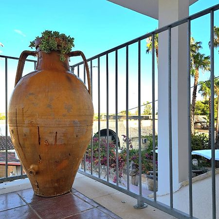 Casa Vacanze La Colombaia Sant Isidoro  Dış mekan fotoğraf