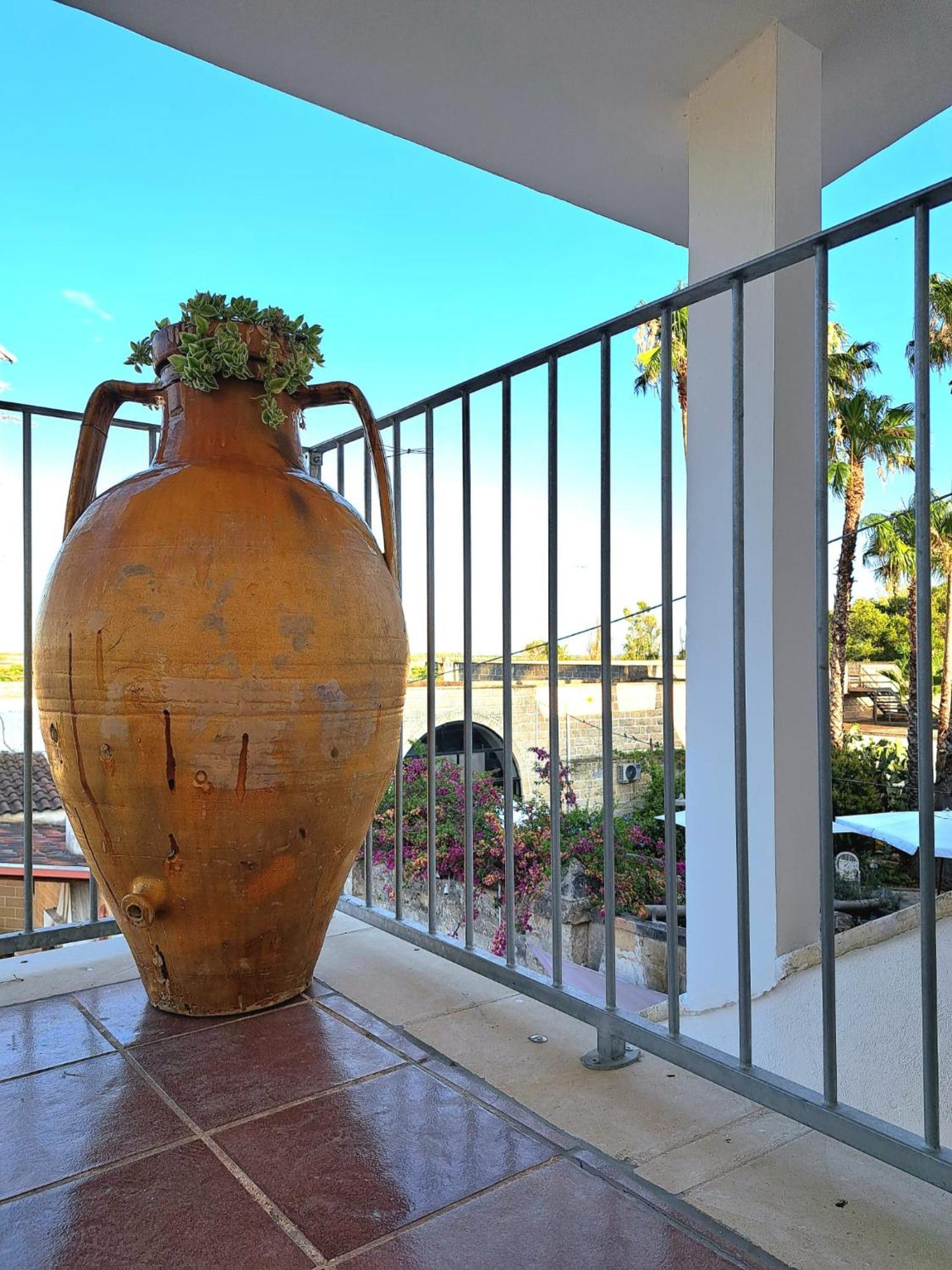 Casa Vacanze La Colombaia Sant Isidoro  Dış mekan fotoğraf